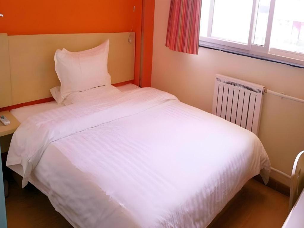 7 Days Inn Luzhou Commercial Pedestrian Street Center Bagian luar foto