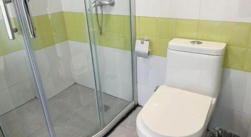 7 Days Inn Luzhou Commercial Pedestrian Street Center Bagian luar foto